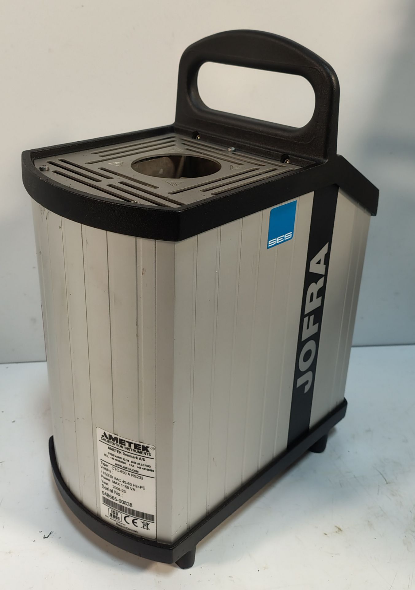 Ametek CTC-650 A - 50 to 650 °C Dry-block Temperature Calibrator - Image 3 of 5
