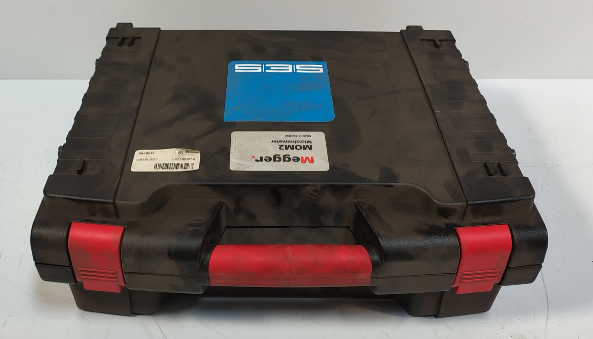 Megger MOM2 - 200 A Hand Held Digital Microhmmeter - Image 3 of 5