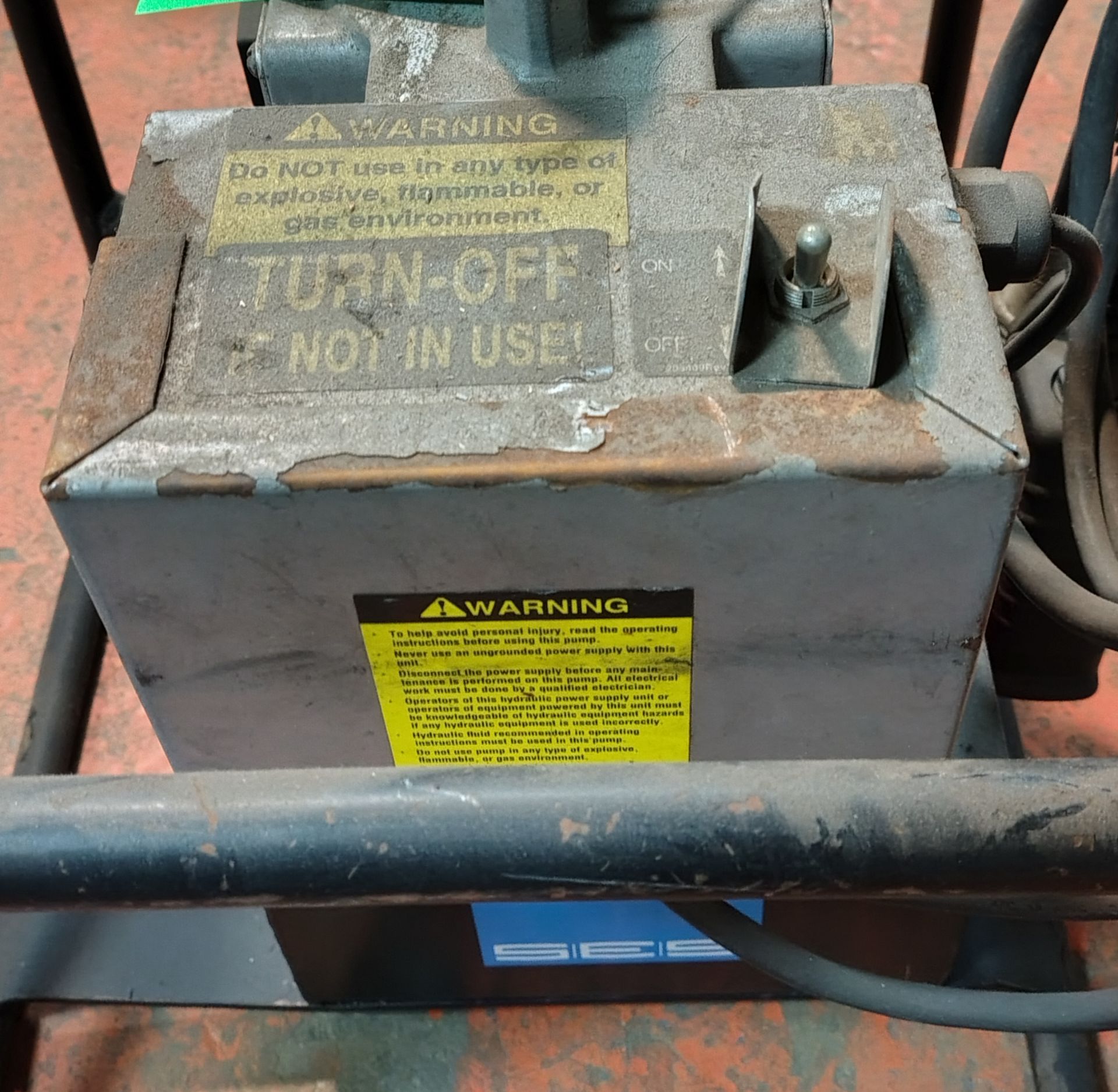 Hytorc HY-115 - 110V Electric Torque Pump - Image 7 of 8