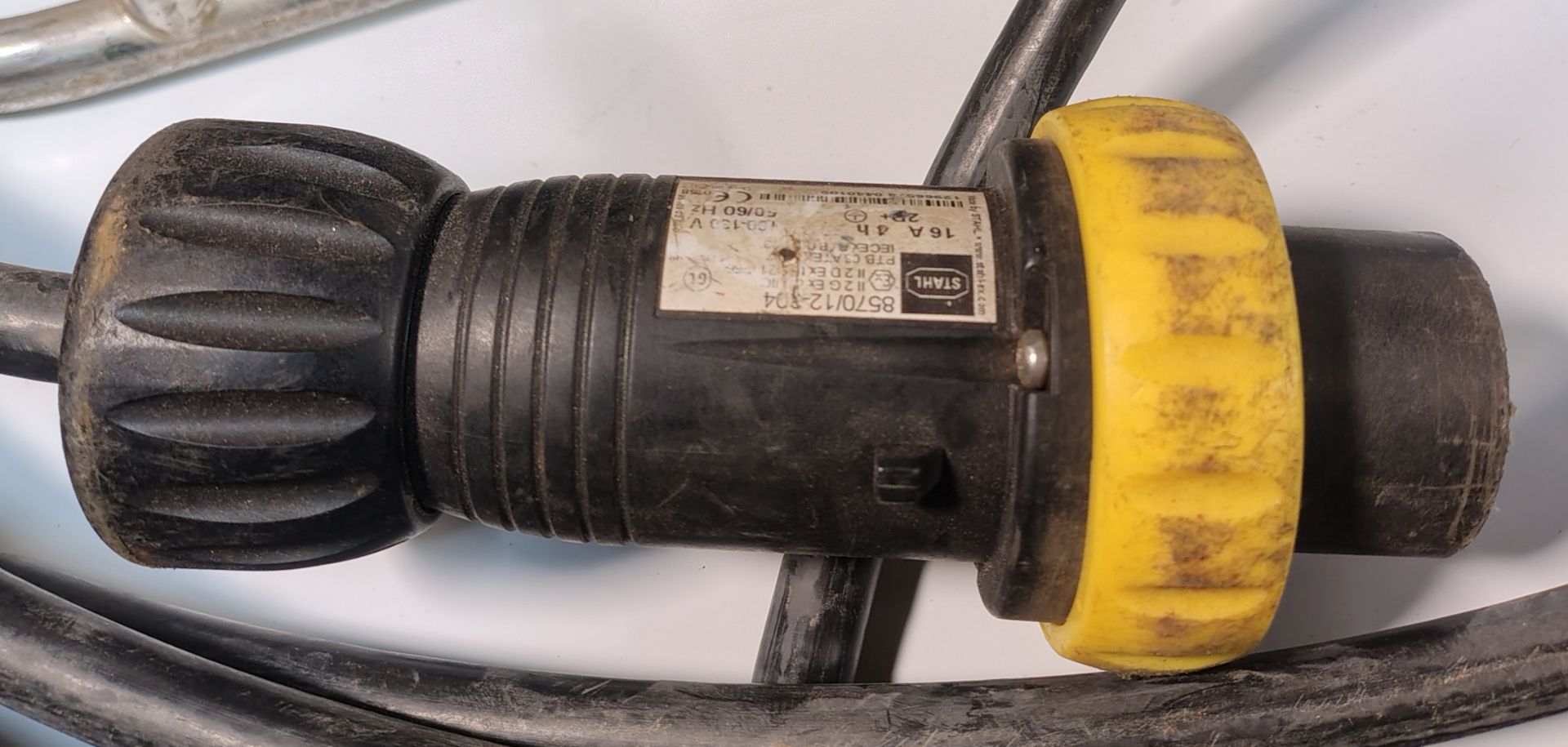 SA EQUIP PNSB110/15-4EX/STA - 110V 4 WAY EX. Splitter Unit (STAHL) - Image 2 of 6