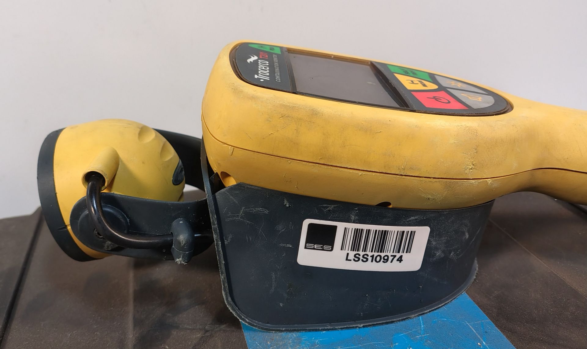 2x Tracerco T201 - ATEX Radiation Contamination Monitors - in hard cases - Image 4 of 6