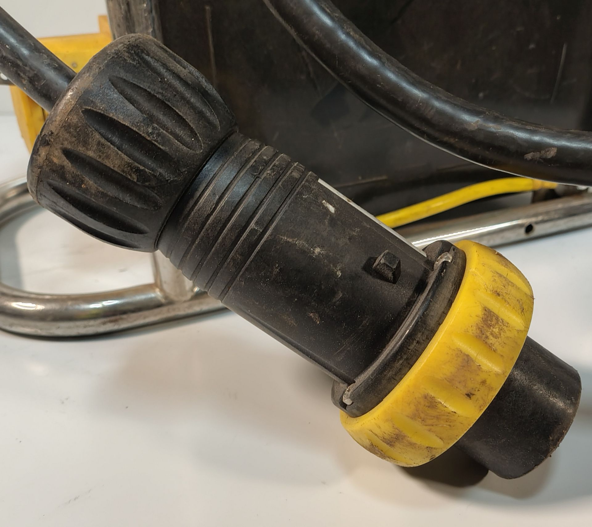 3x SA EQUIP PNSB110/15-4EX/STA - 110V 4 WAY EX. Splitter Units (STAHL) - Image 3 of 20