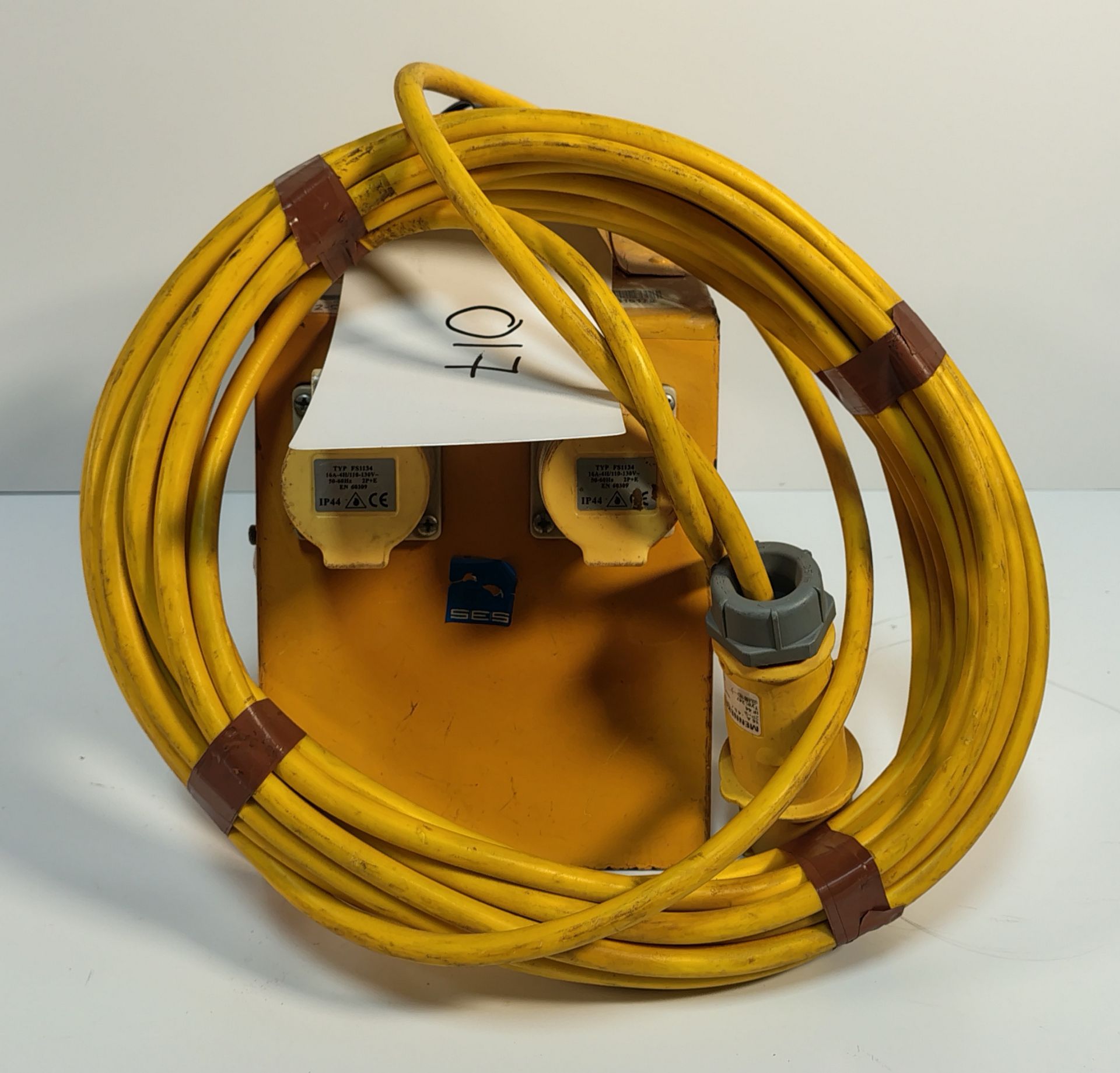 5x DEFENDER CEEFORM - 110V 16A 4 WAY Splitter Units - Image 6 of 7