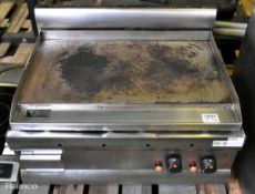 Lincat GS7/N stainless steel gas countertop griddle - W 750 x D 650 x H 415mm