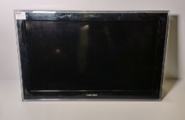 Samsung LE32D550 32 inch LCD TV - NO STAND, REMOTE OR POWER CABLE