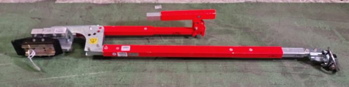 Tuff Built EU pole hoist system - part no. 30040 - W 2150 x D 220 x H 240mm