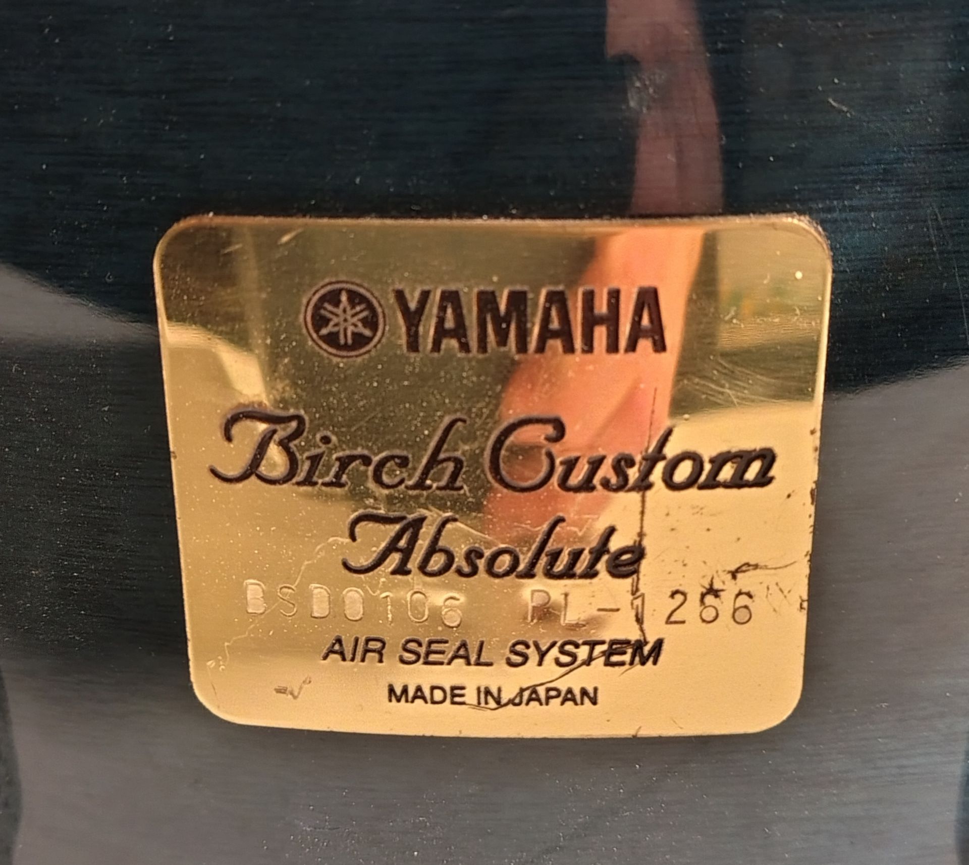 Yamaha Birch Custom Absolute 14 x 7 inch snare drum in Premier hard storage case - Image 5 of 7