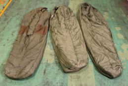 30x Medium weight sleeping bags - various types - may include arctic