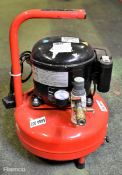 Clarke SHHH2/9 9ltr portable air compressor unit 240V - Serial No : 2320755