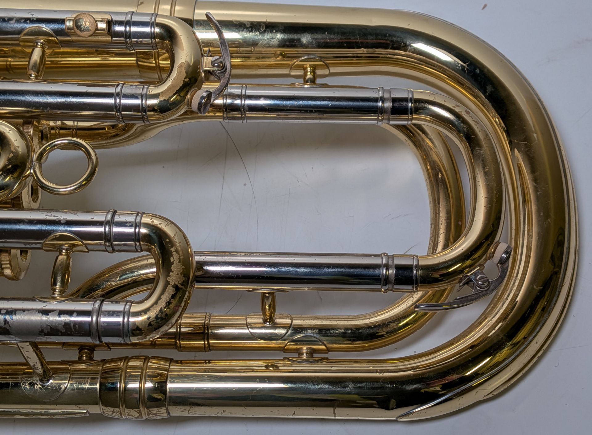Yamaha Neo YBH831 baritone horn in Yamaha Neo hard storage case - Serial No: 496159 - Image 5 of 10