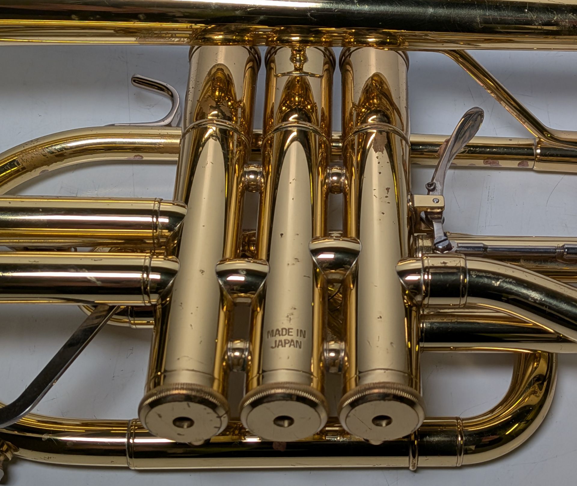 Yamaha Xeno YCR8335 cornet in Yamaha Xeno hard storage case - Serial No: C33877 - Image 4 of 11