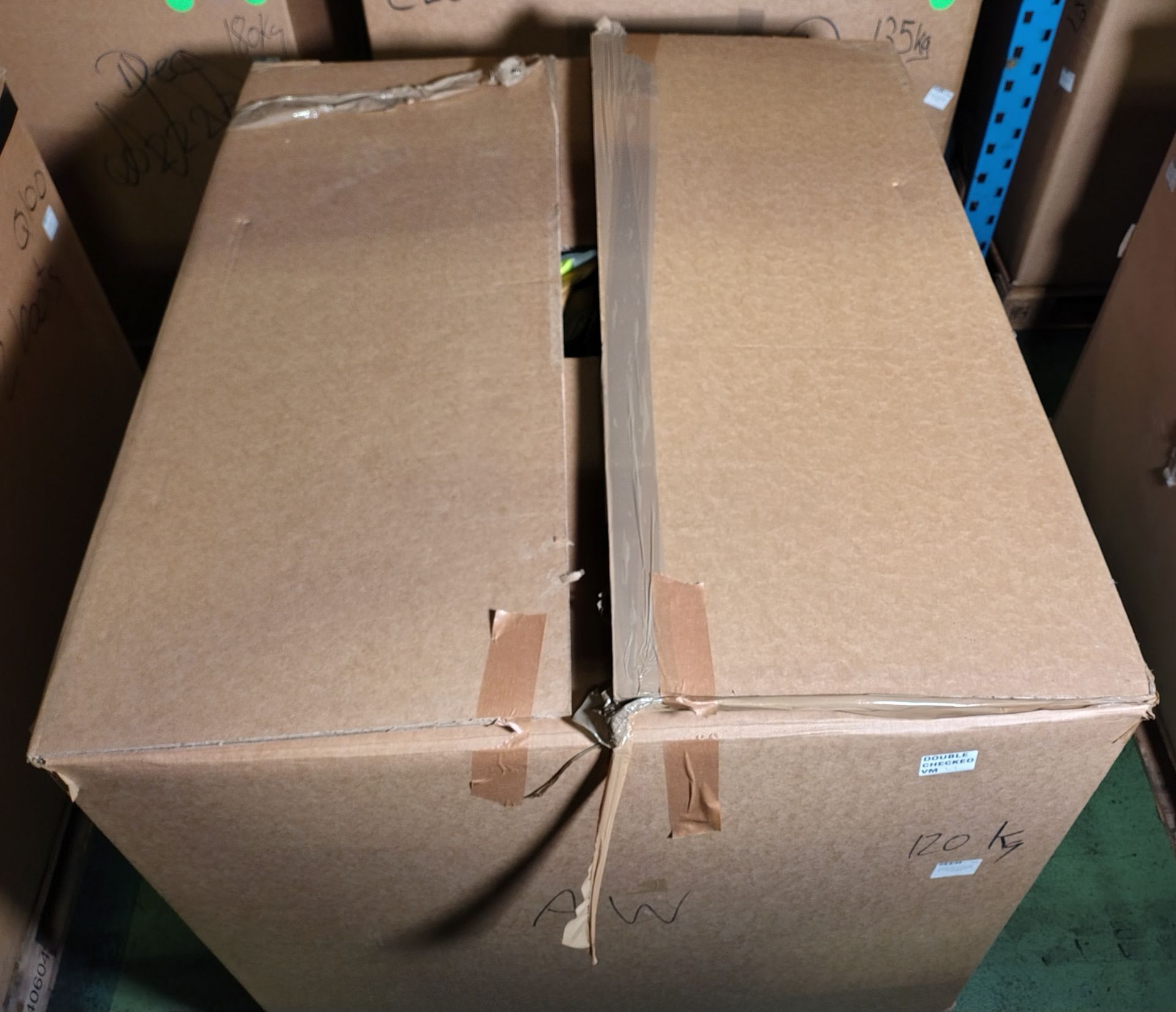 Various types of ex-military hardware and accessories - 120kg – may require repair / be incomplete - Image 11 of 12