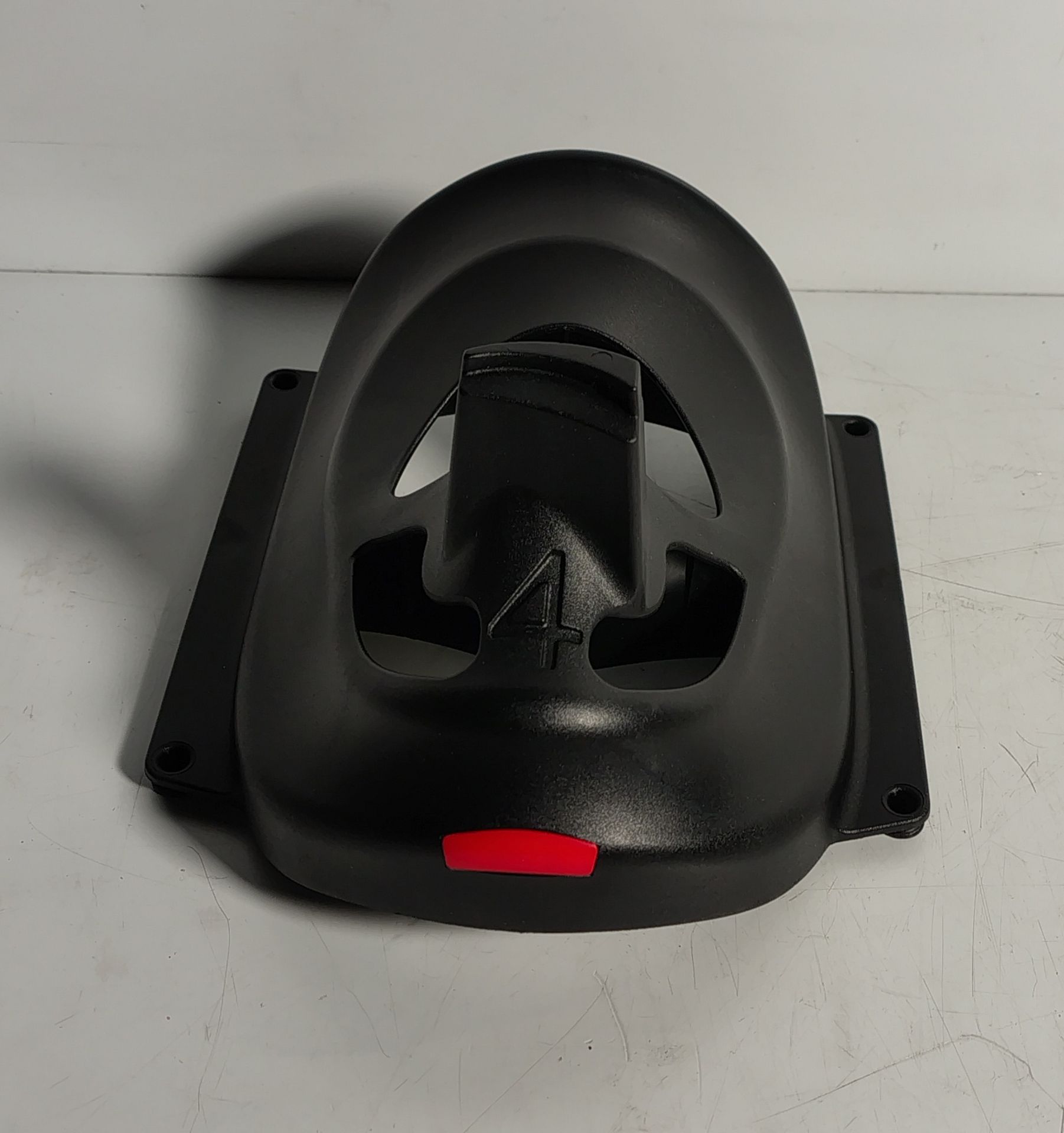 Various types of ex-military hardware and accessories - 120kg – may require repair / be incomplete - Image 6 of 12