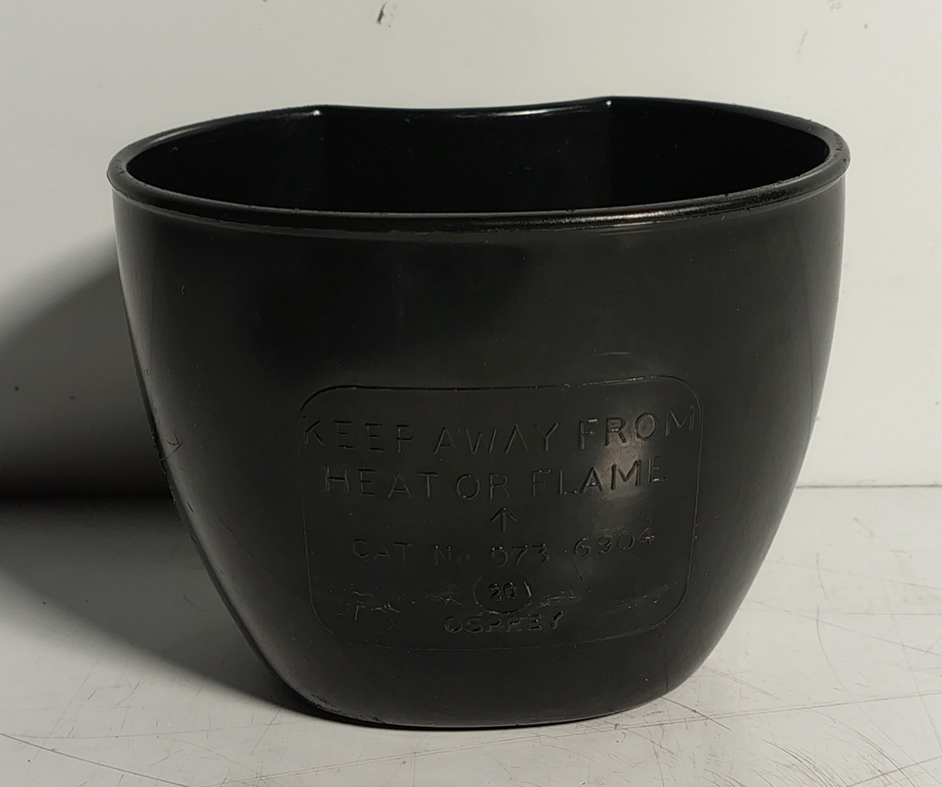 Various types of ex-military hardware and accessories - 120kg – may require repair / be incomplete - Image 12 of 12