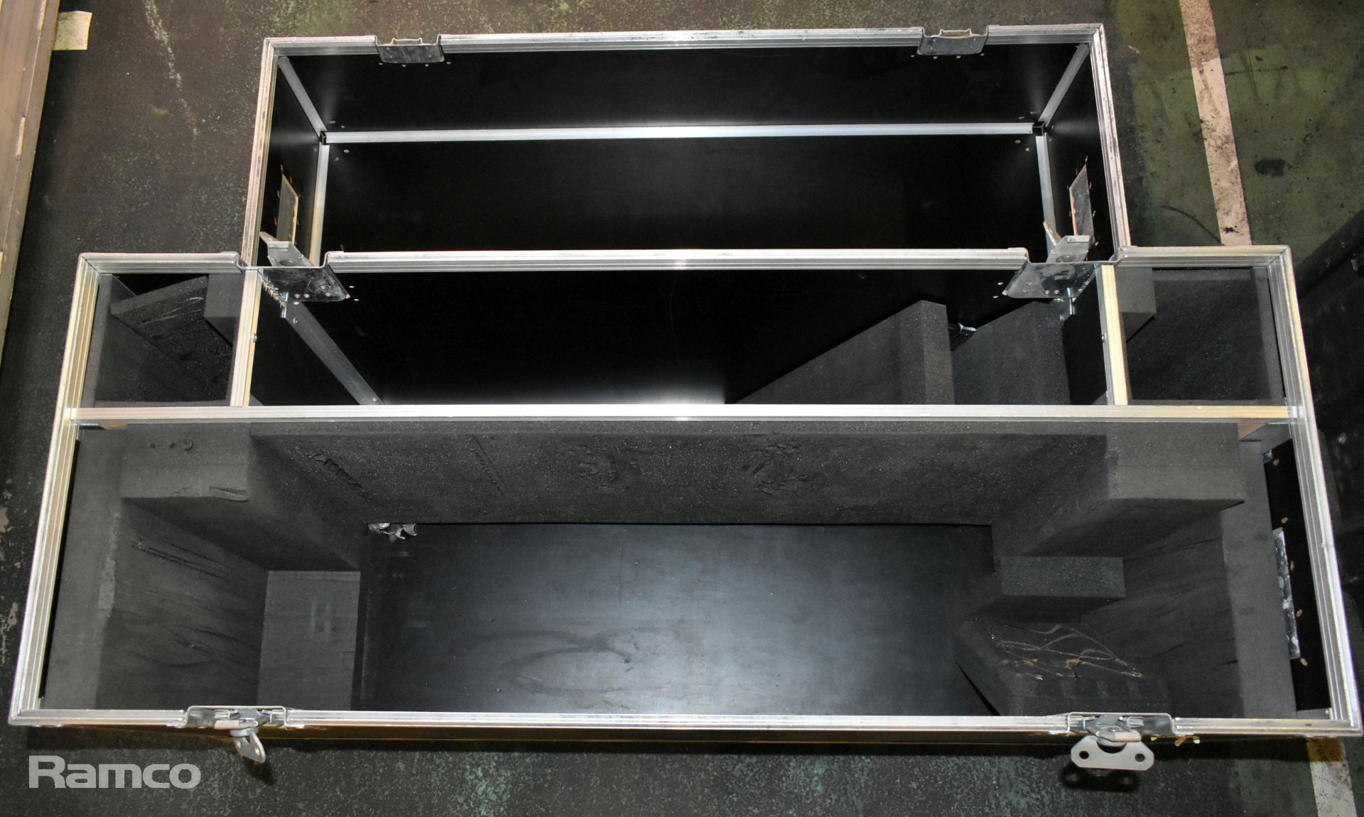 Transport and storage flight case - L 1240 x W 490 x H 920mm - Image 6 of 6