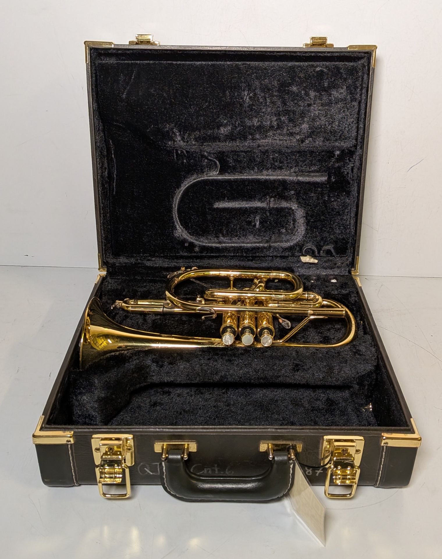 Yamaha Xeno YCR8335 cornet in Yamaha Xeno hard storage case - Serial No: C33877