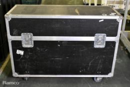 Transport and storage flight case - L 1240 x W 490 x H 920mm