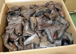 100x pairs of Grade 2 Various combat boots - may include - Magnum, YDS, Haix - mixed sizes