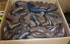100x pairs of Grade 2 Various combat boots - may include - Magnum, YDS, Haix - mixed sizes