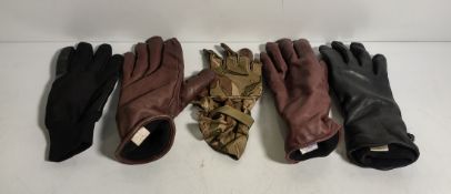 170x British Forces Unpaired gloves - mixed styles - mixed sizes