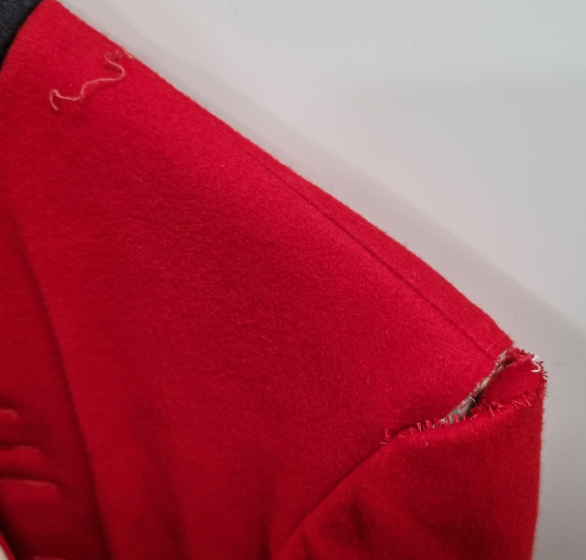 British Forces Tunic - Red - see pictures for size - with defects, in need of repair - Image 3 of 8