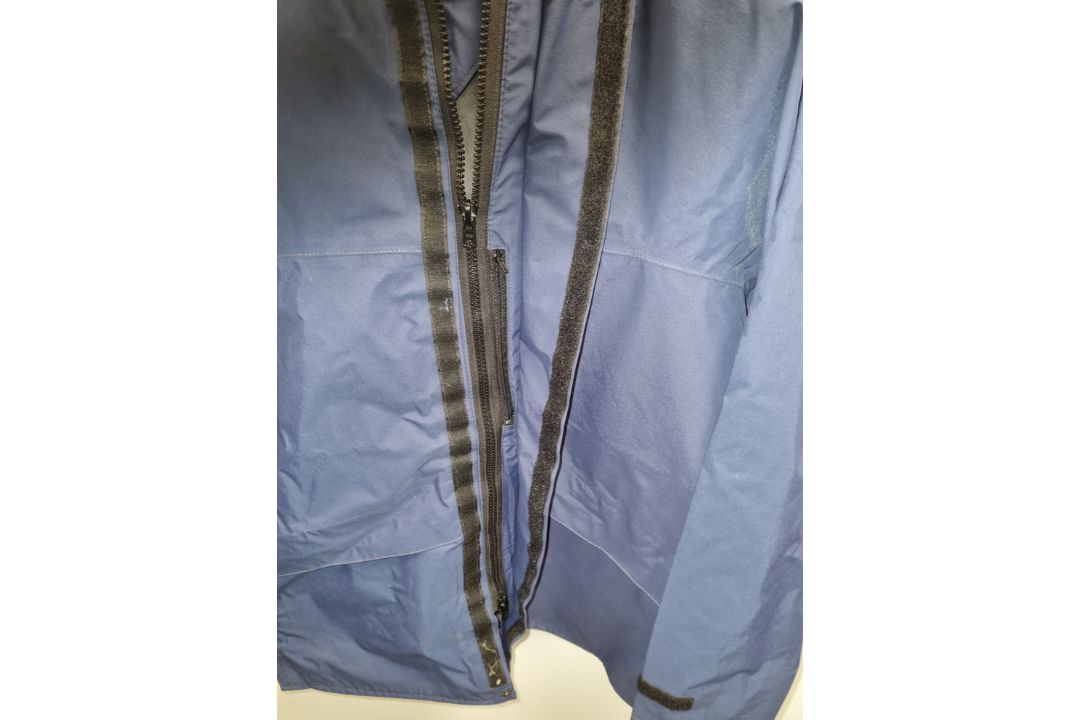 30x Gore-tex waterproof jackets - Blue - large - Image 5 of 10