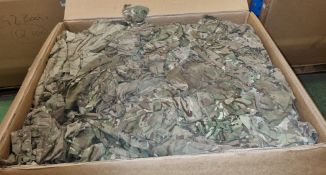 Various types of ex-military camo clothing - may include accessories - 207 kg – may require repair