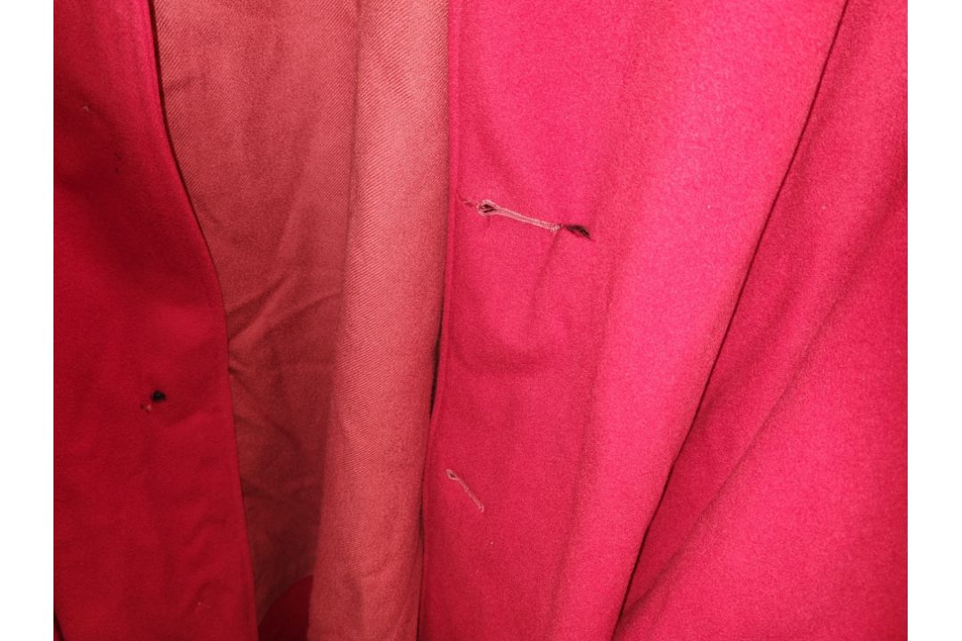 7x Life guards mans red and black cloaks With defects, in need of repair - Image 5 of 7
