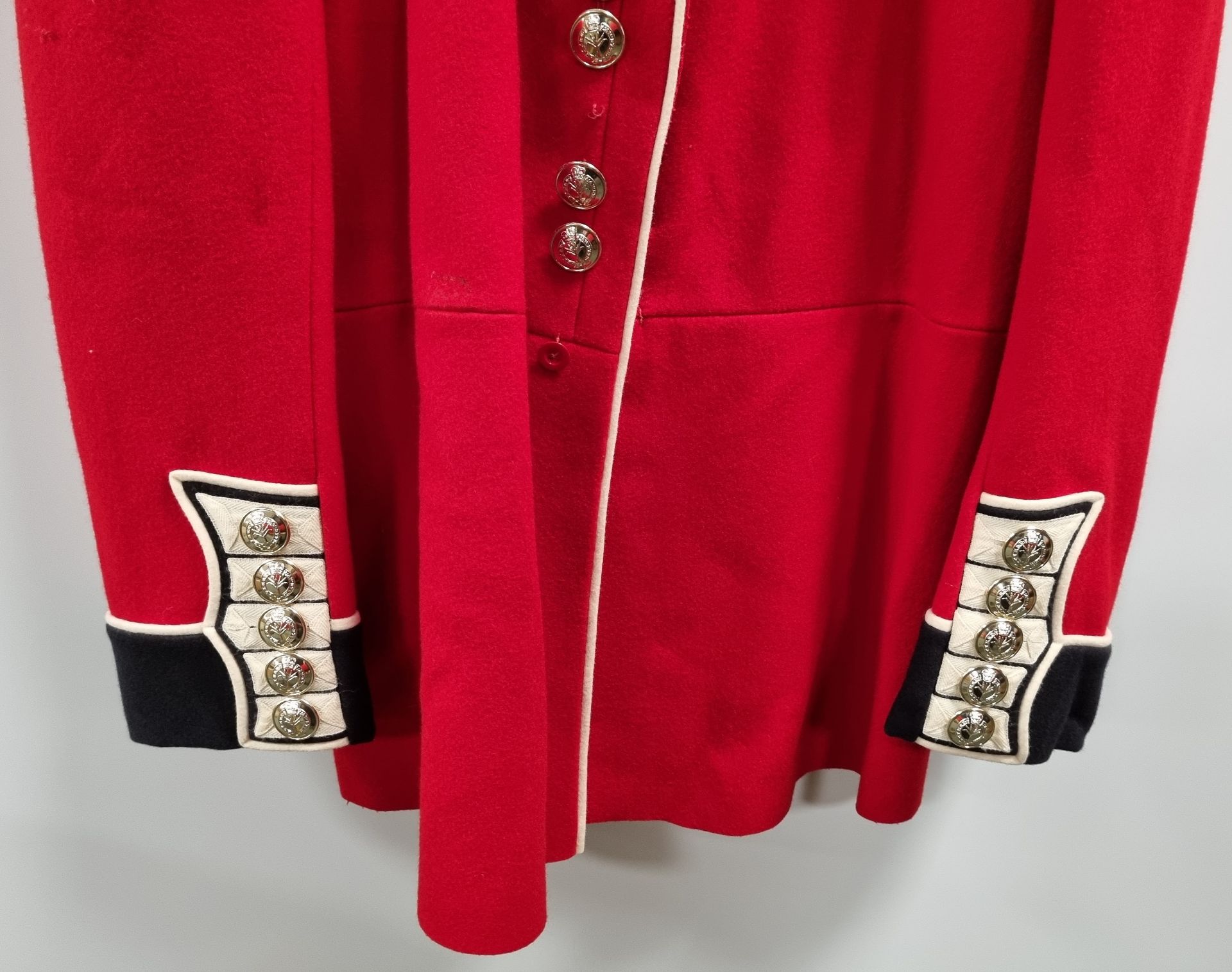 British Forces Tunic - Red - see pictures for size - with defects, in need of repair - Image 5 of 8