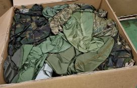 Various types of ex-military hardware and accessories - 103 kg – may require repair / be incomplete