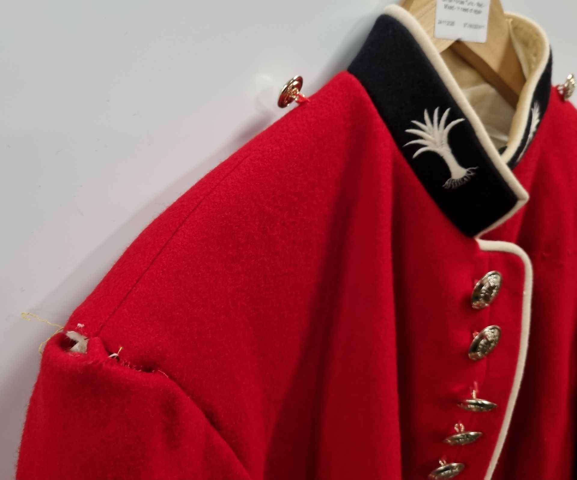British Forces Tunic - Red - see pictures for size - with defects, in need of repair - Image 3 of 8