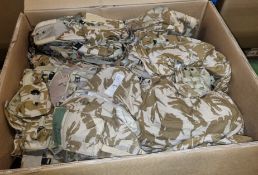 Various types of ex-military desert accessories - 122 kg – may require repair / be incomplete