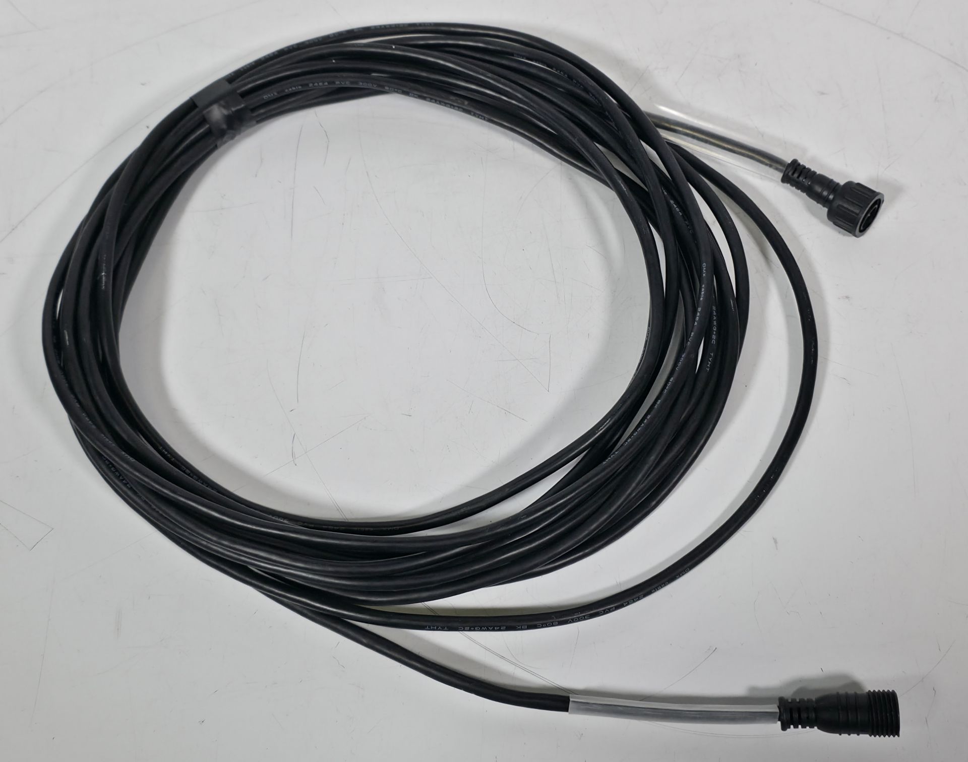 60x waterproof Hydralock DMX data cables in black stack storage crate - mixed cable lengths - Image 8 of 11