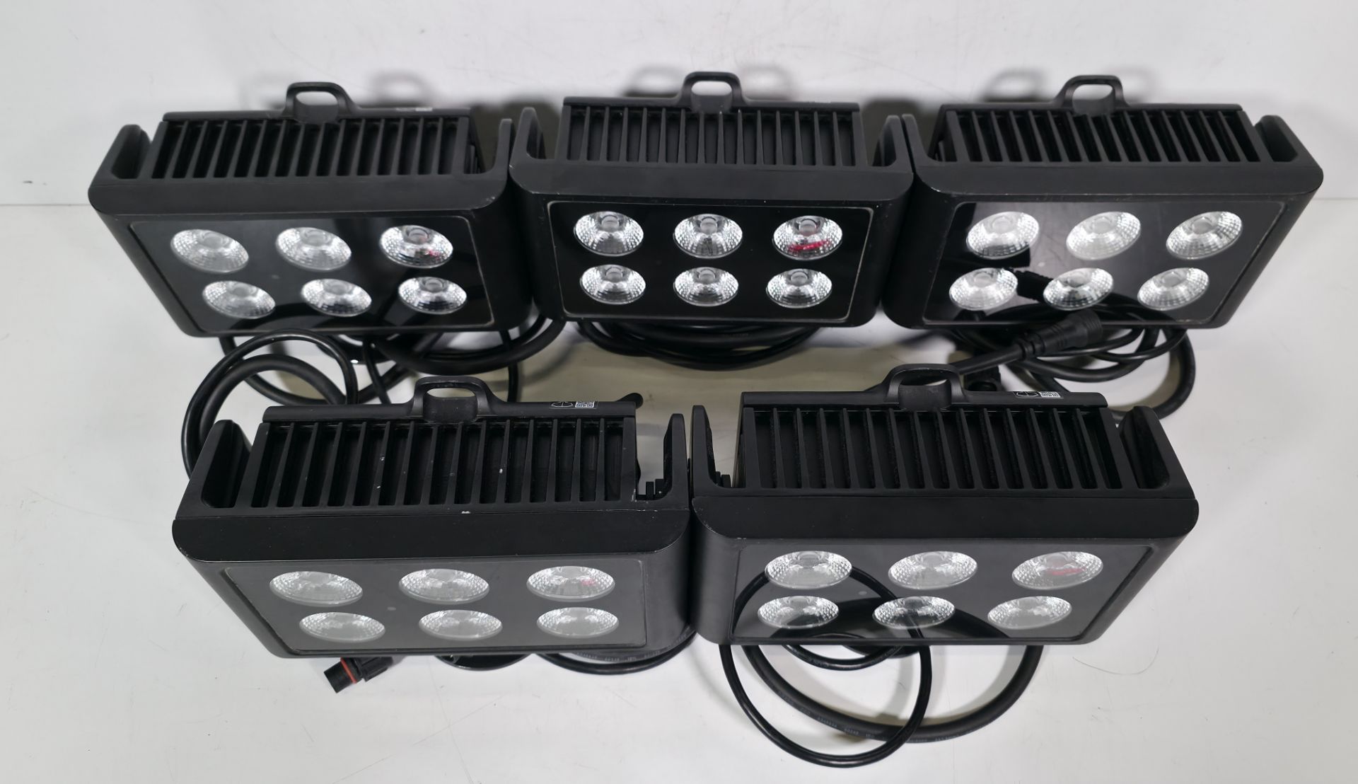 5x Prolight LEDj Spectra Flood Q6 6 x 5W quad-colour LED (RGBW) exterior fixtures lights in case - Image 2 of 16