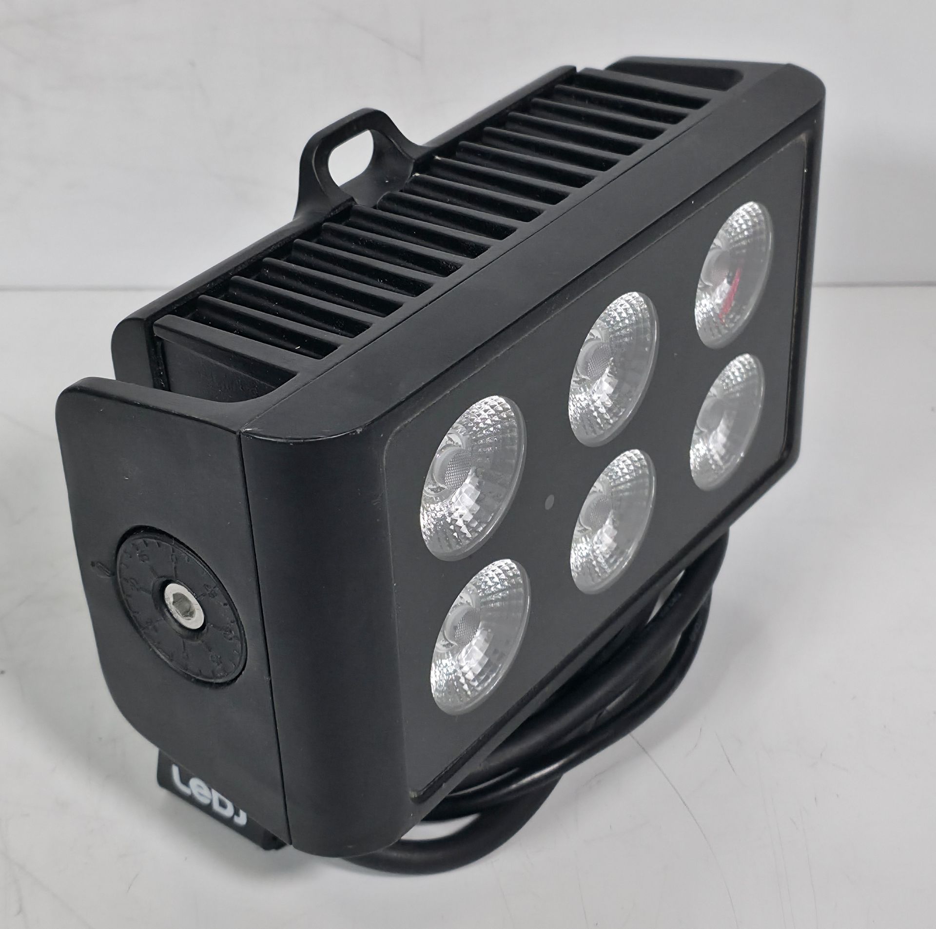 5x Prolight LEDj Spectra Flood Q6 6 x 5W quad-colour LED (RGBW) exterior fixtures lights in case - Image 9 of 16