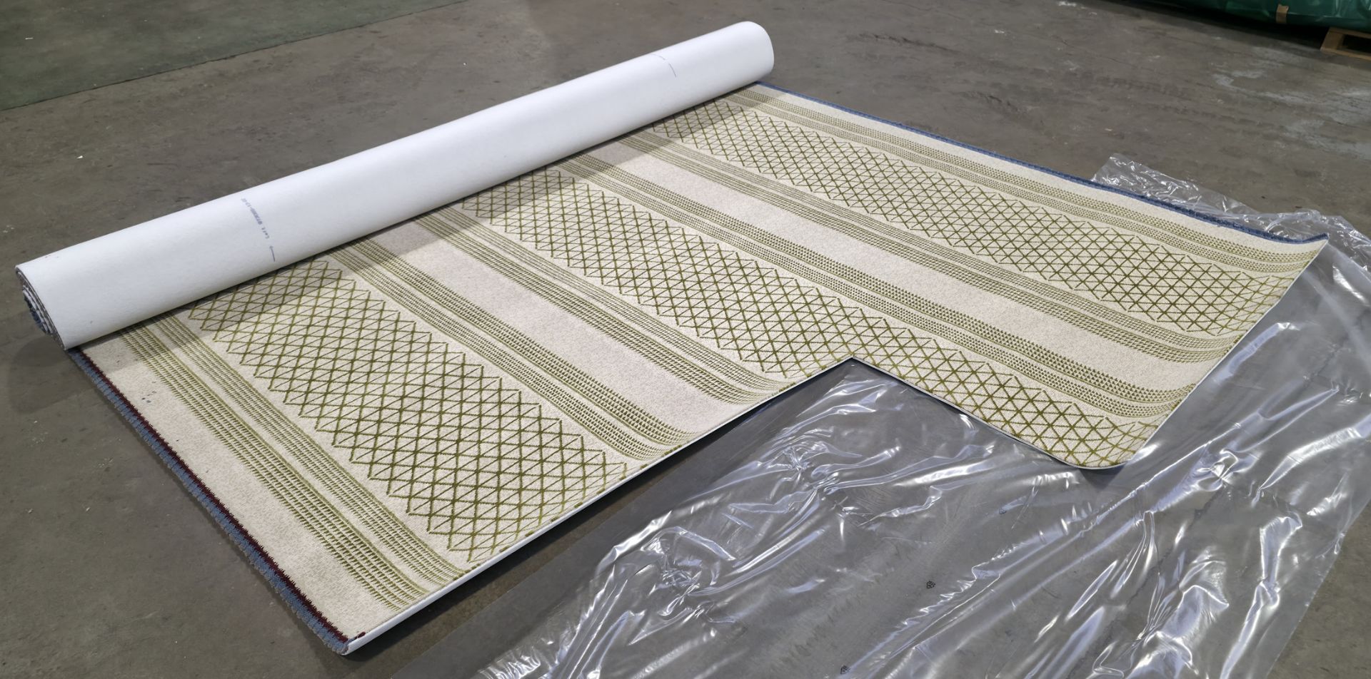6x rolls of Hammer Tæpper A/S carpet - full details in the description - Image 42 of 52
