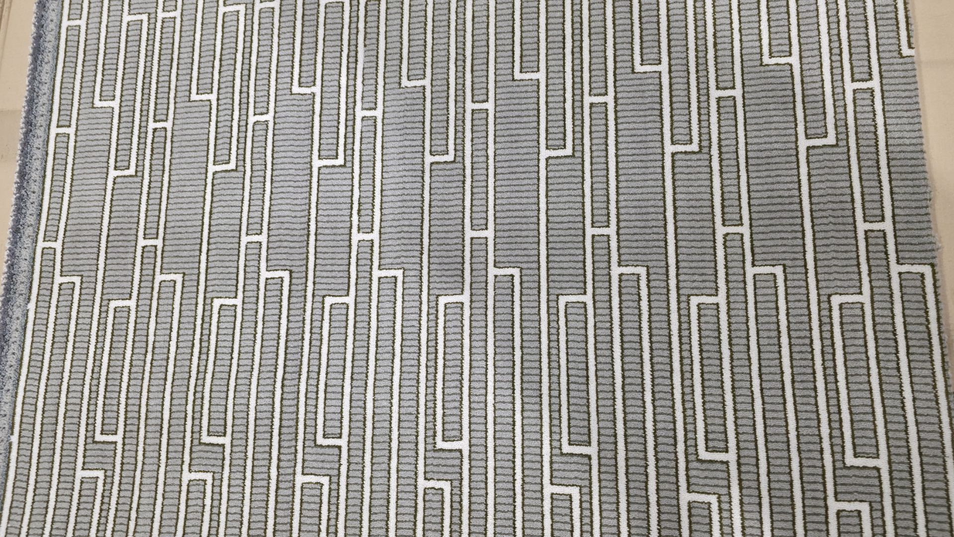 5x rolls of Hammer Tæpper A/S carpet - full details in the description - Image 11 of 12