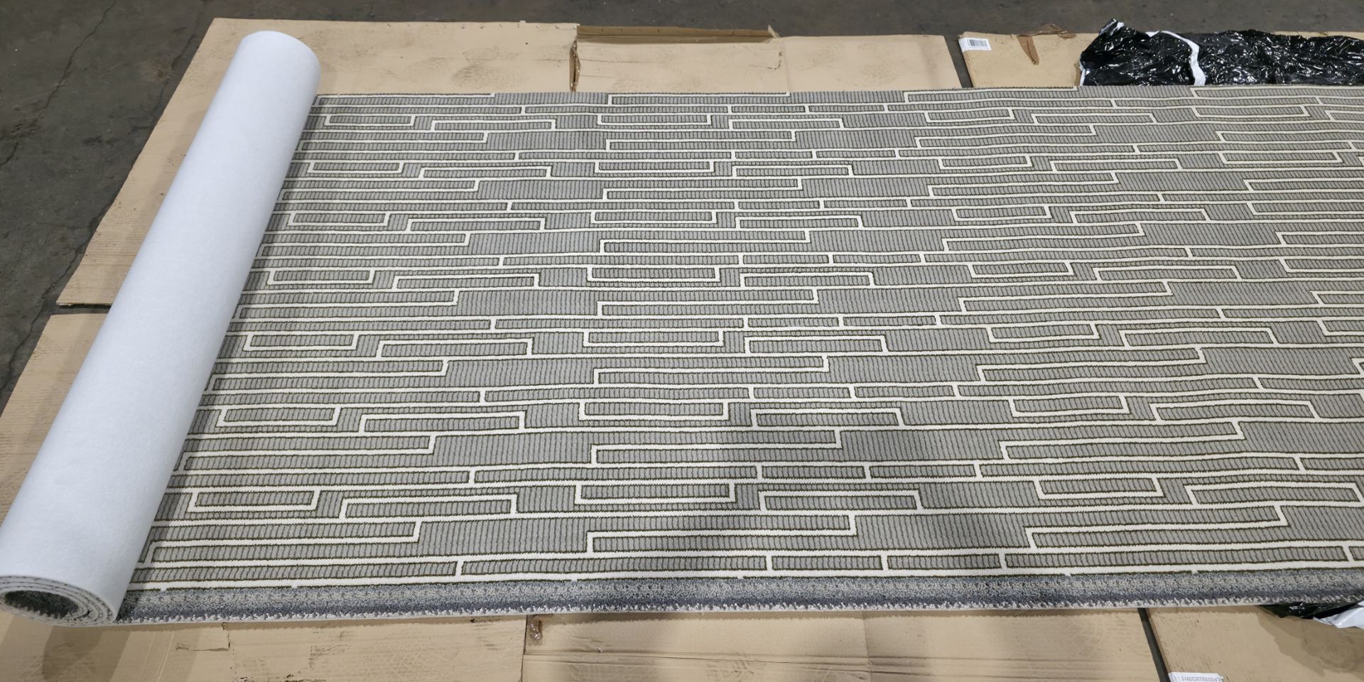 5x rolls of Hammer Tæpper A/S carpet - full details in the description - Image 6 of 12