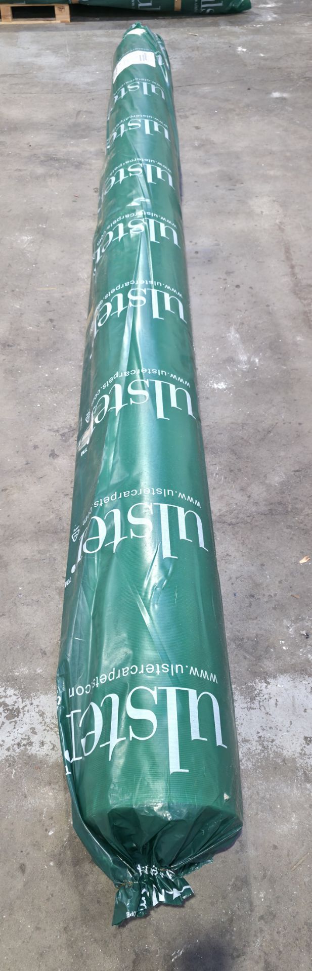 2x rolls of Ulster and 1x roll of Hammer Tæpper A/S carpet - various sizes - details in the desc. - Image 17 of 28