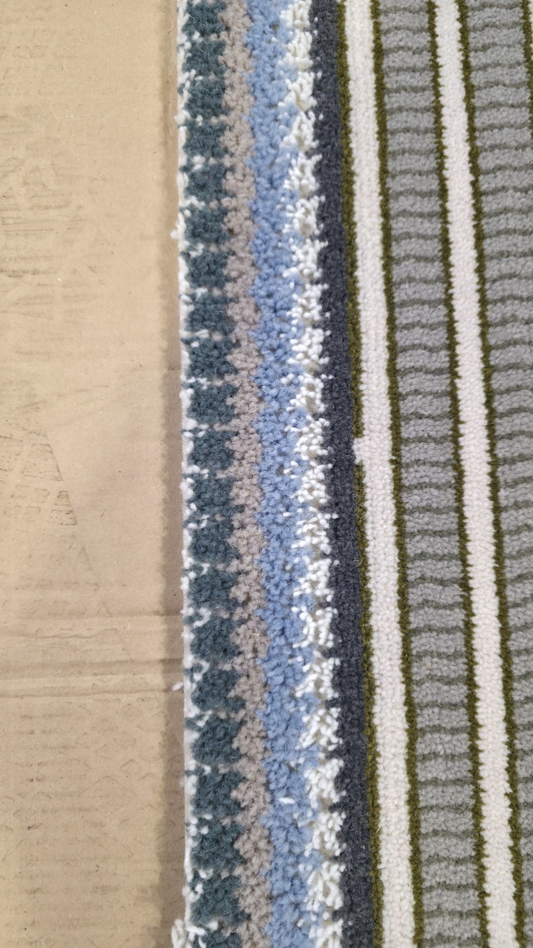 4x rolls of Hammer Tæpper A/S carpet cut out in the corner - full details in the description - Image 13 of 25