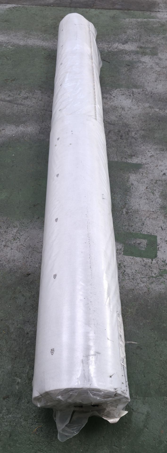 4x rolls of Hammer Tæpper A/S carpet cut out in the corner - full details in the description - Image 14 of 15