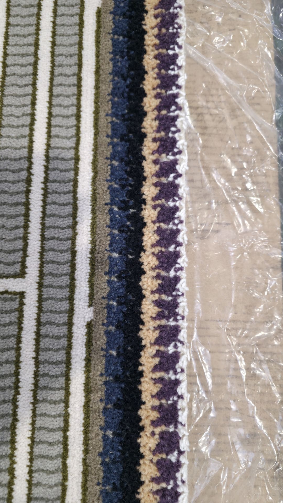 4x rolls of Hammer Tæpper A/S carpet cut out in the corner - full details in the description - Image 19 of 25