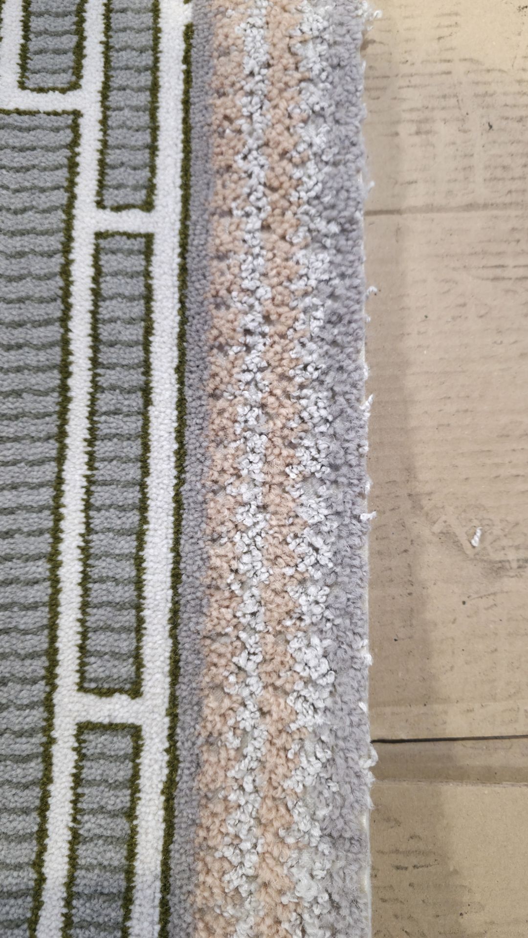 4x rolls of Hammer Tæpper A/S carpet cut out in the corner - full details in the description - Image 13 of 18