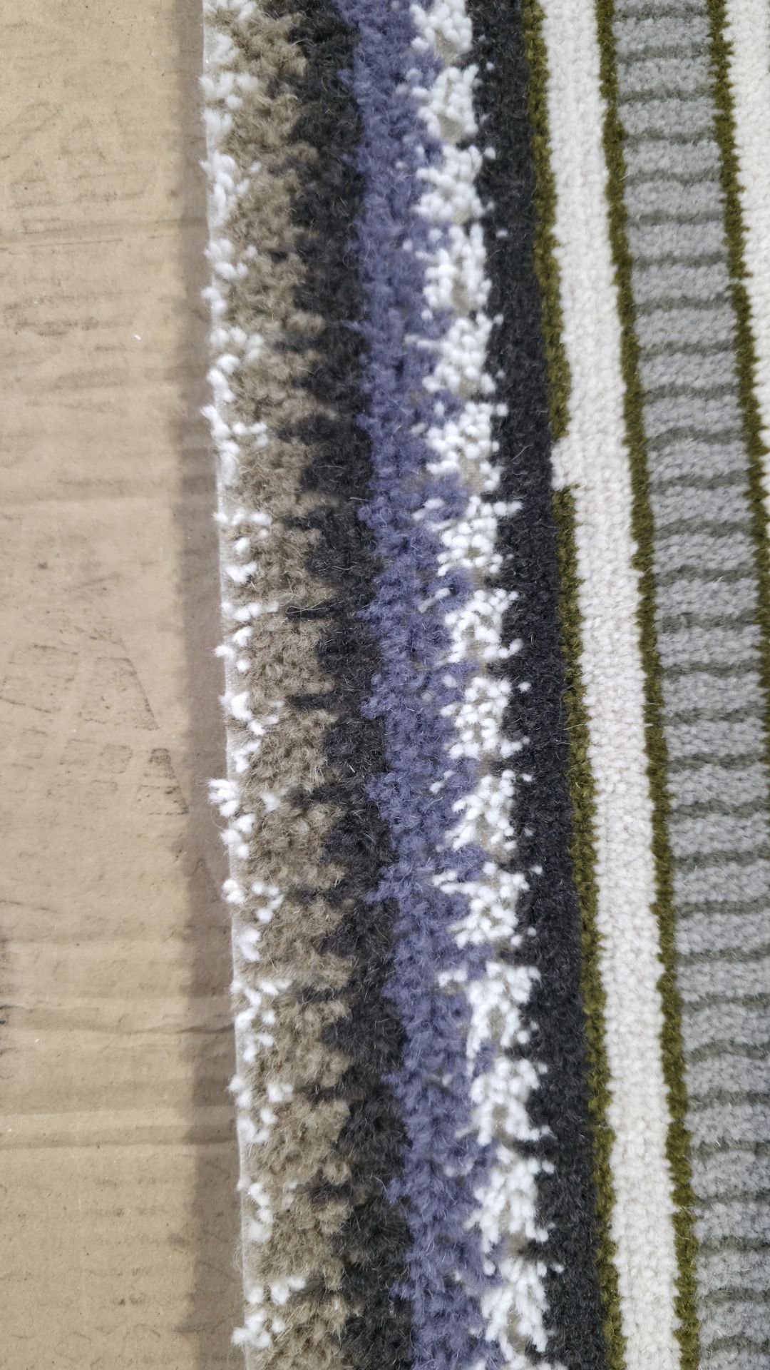 4x rolls of Hammer Tæpper A/S carpet cut out in the corner - full details in the description - Image 15 of 25