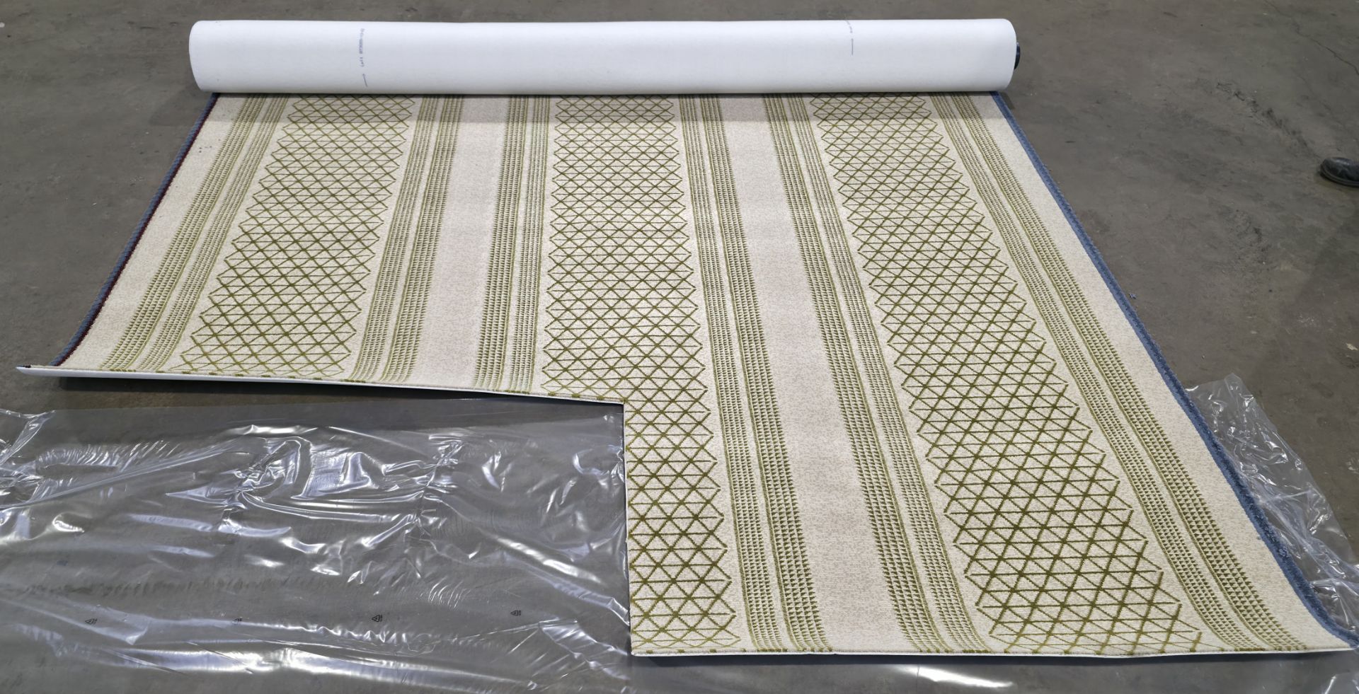 6x rolls of Hammer Tæpper A/S carpet - full details in the description - Image 38 of 52