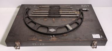 Moore and Wright No 1044 External micrometer caliper 12-18in with case
