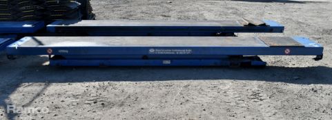 Maschinenbau Haldenwang GmbH scissor vehicle lift - full details in the description