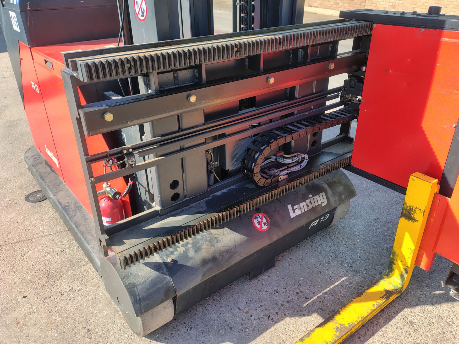 Lansing Linde Ltd A13 electric side loader forklift - full details in the description - Image 8 of 37