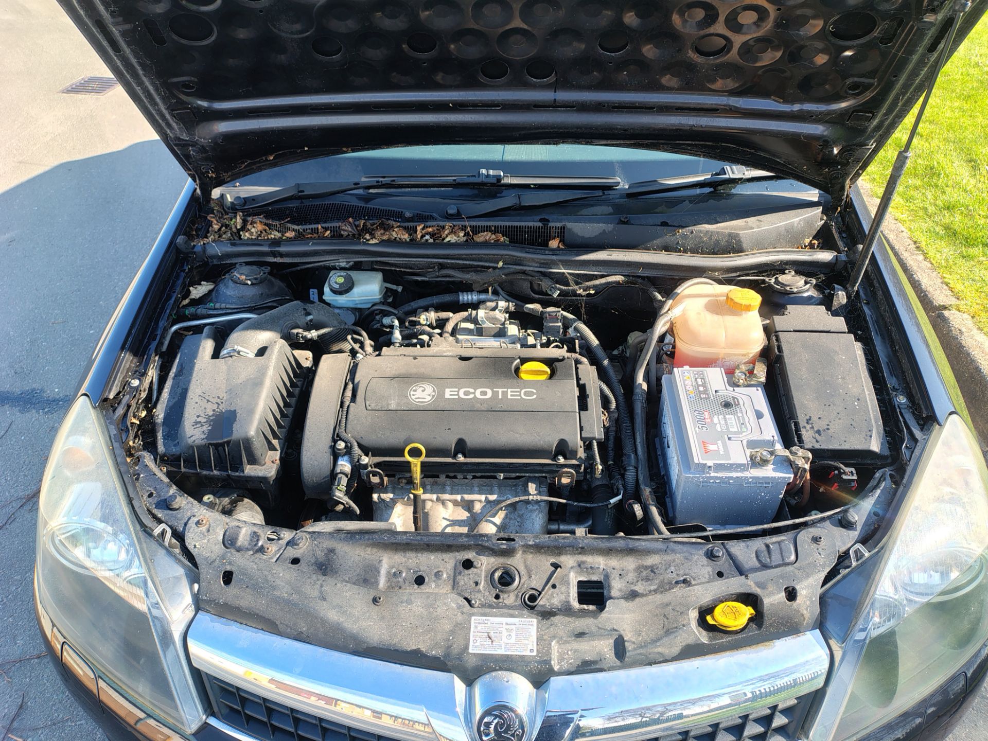2009 Vauxhall Astra - 56171 miles - 1796cc petrol - automatic - 3 door hatchback - black - Image 16 of 37