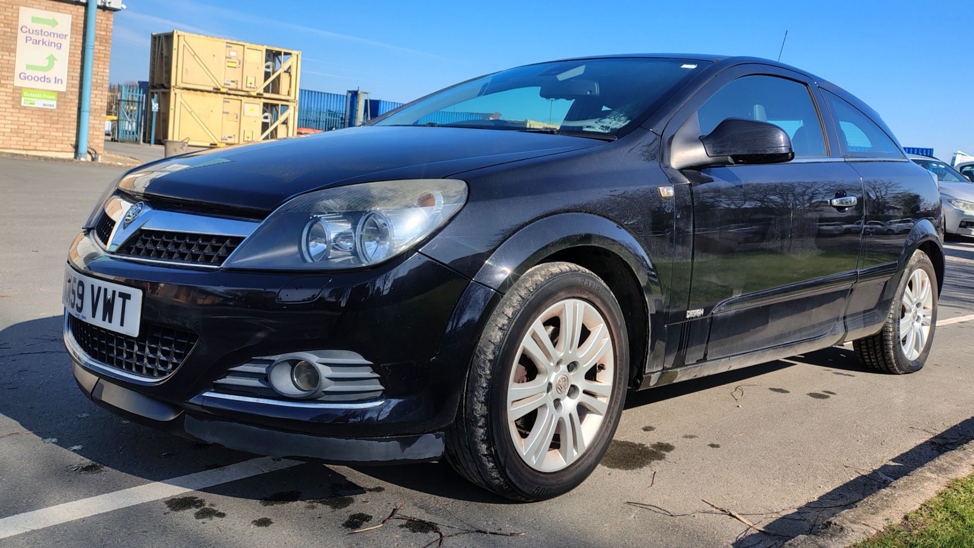 2009 Vauxhall Astra - 56171 miles - 1796cc petrol - automatic - 3 door hatchback - black - Image 2 of 37